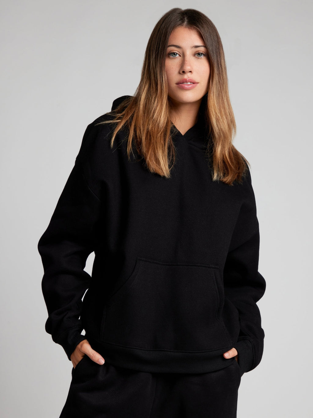 Basic Crop Hoodie - Pre Order