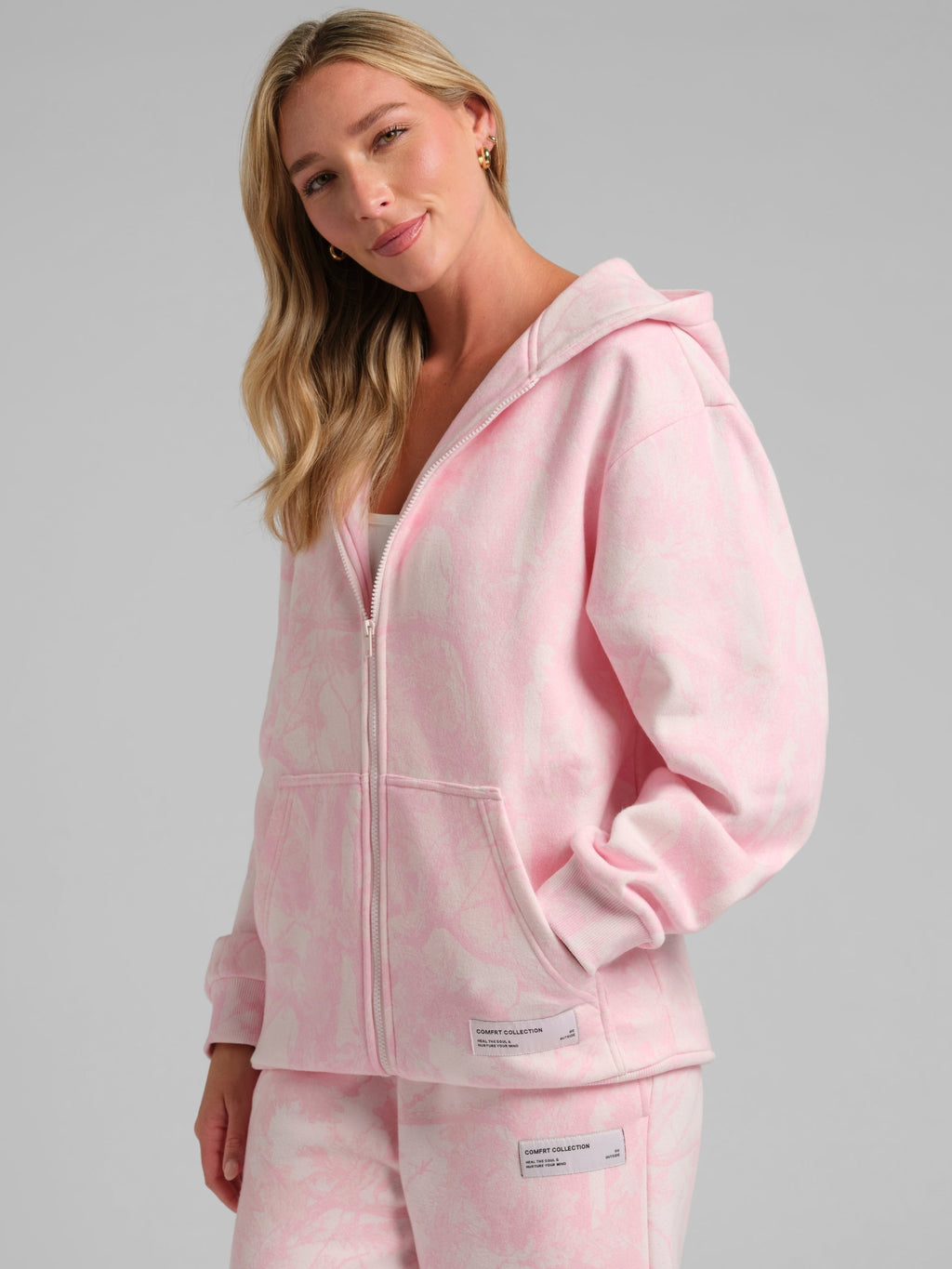 Camo Zip Hoodie – Mega
