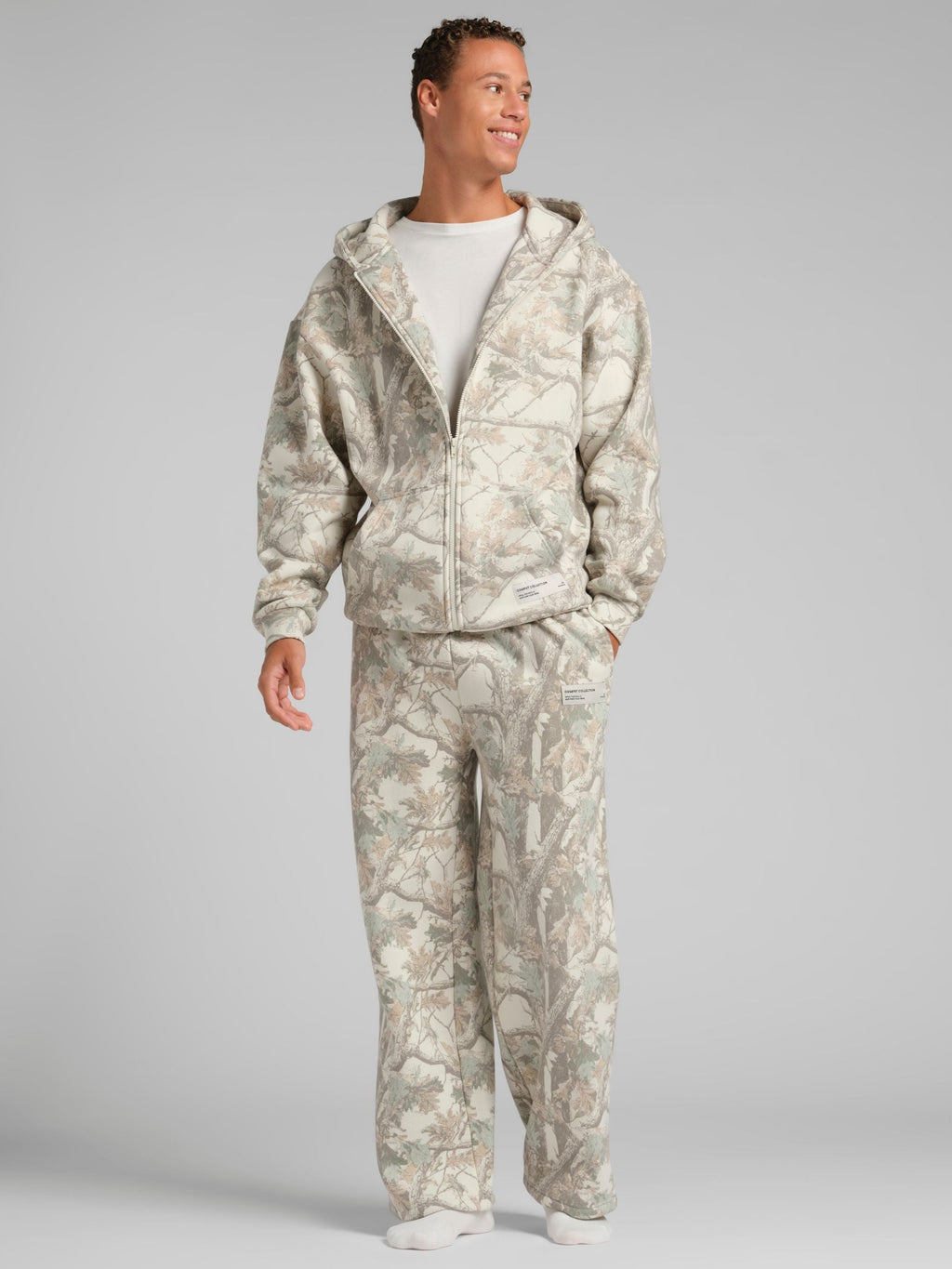 Camo Zip Hoodie – Mega