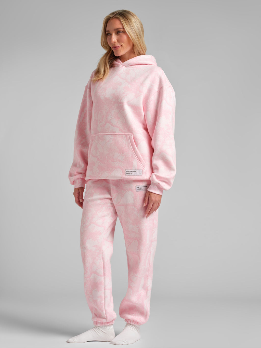 Camo Hoodie – Mega