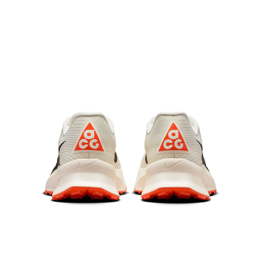 Men’s ACG Ultrafly Trail (101 - Sail/Black-White-Saftey Orange)