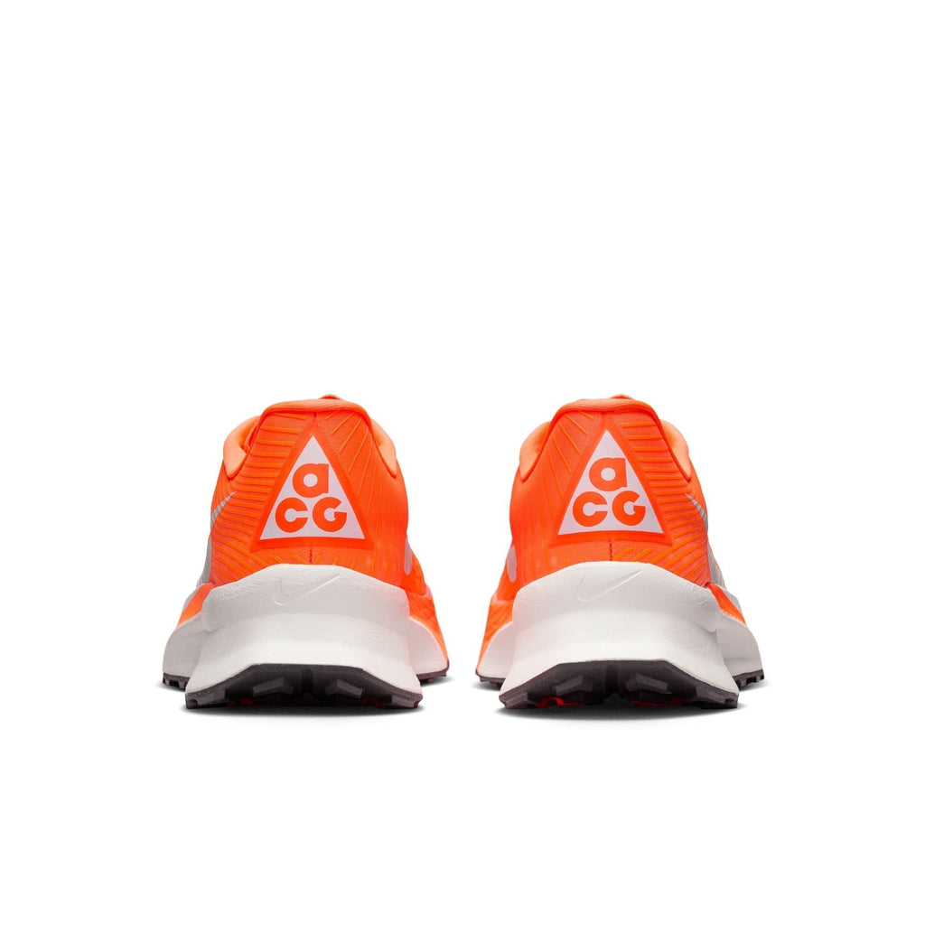 Men’s ACG Ultrafly Trail (801 - Hyper Crimson/White-Total Orange)